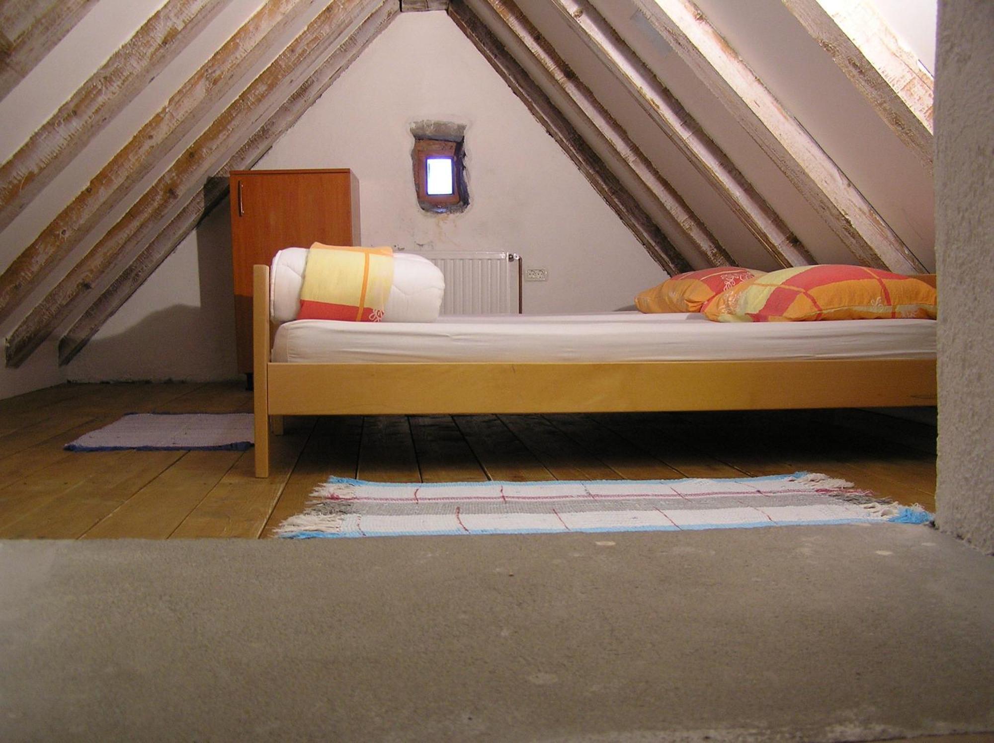 Pliskovica Youth Hostel エクステリア 写真