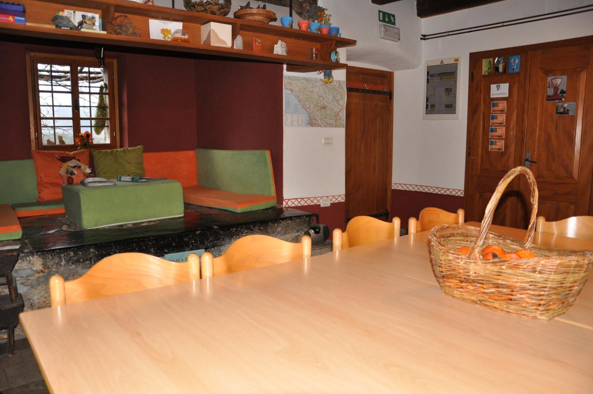 Pliskovica Youth Hostel エクステリア 写真